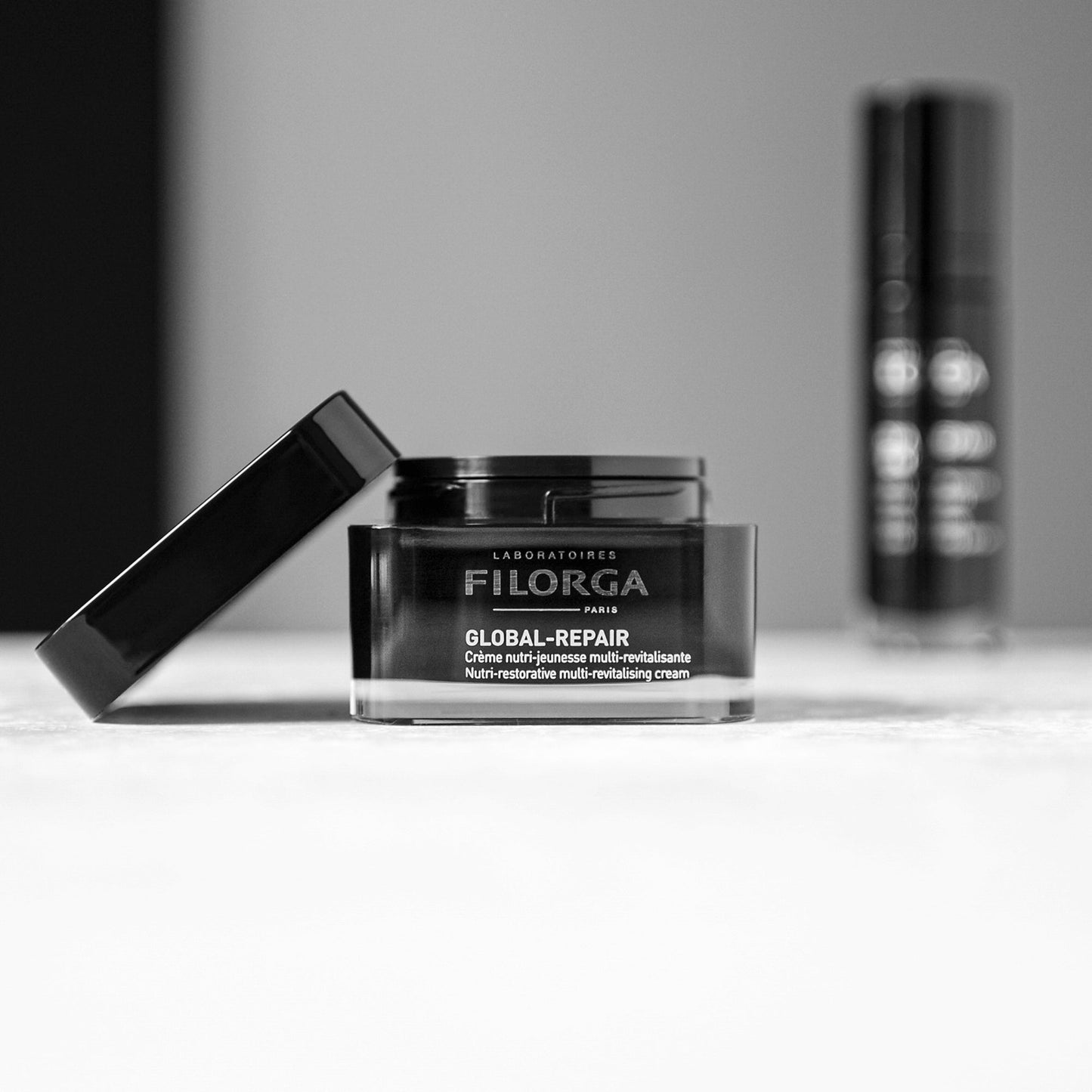 Global-Repair Nutri-Restorative Multi-Revitalizing Cream