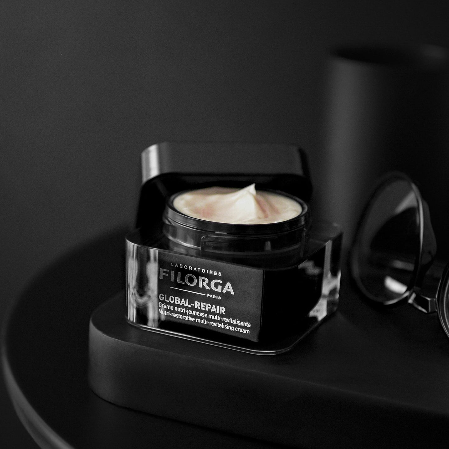 Global-Repair Nutri-Restorative Multi-Revitalizing Cream