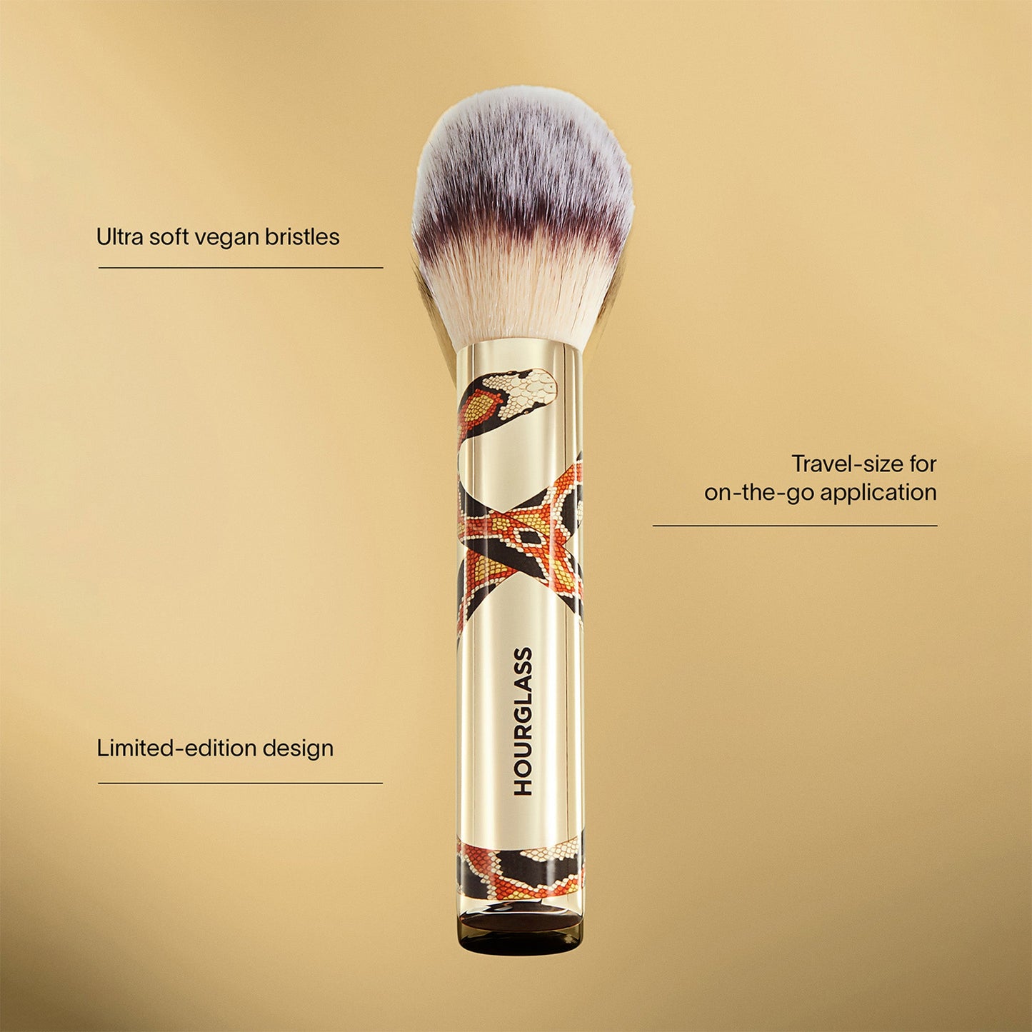 VEIL TRAVEL POWDER BRUSH