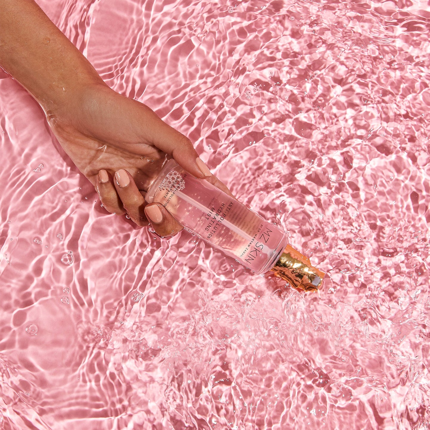 ANTI-POLLUTION HYDRATING MIST