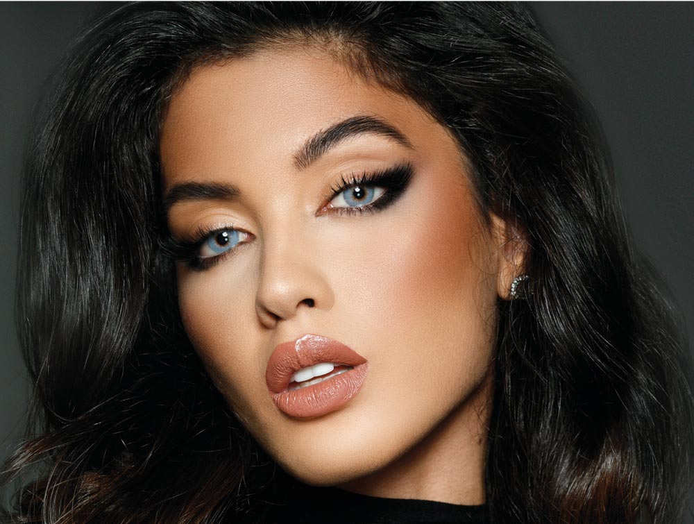 Attitude 2 Tones Colored Contact Lens - Quarterly