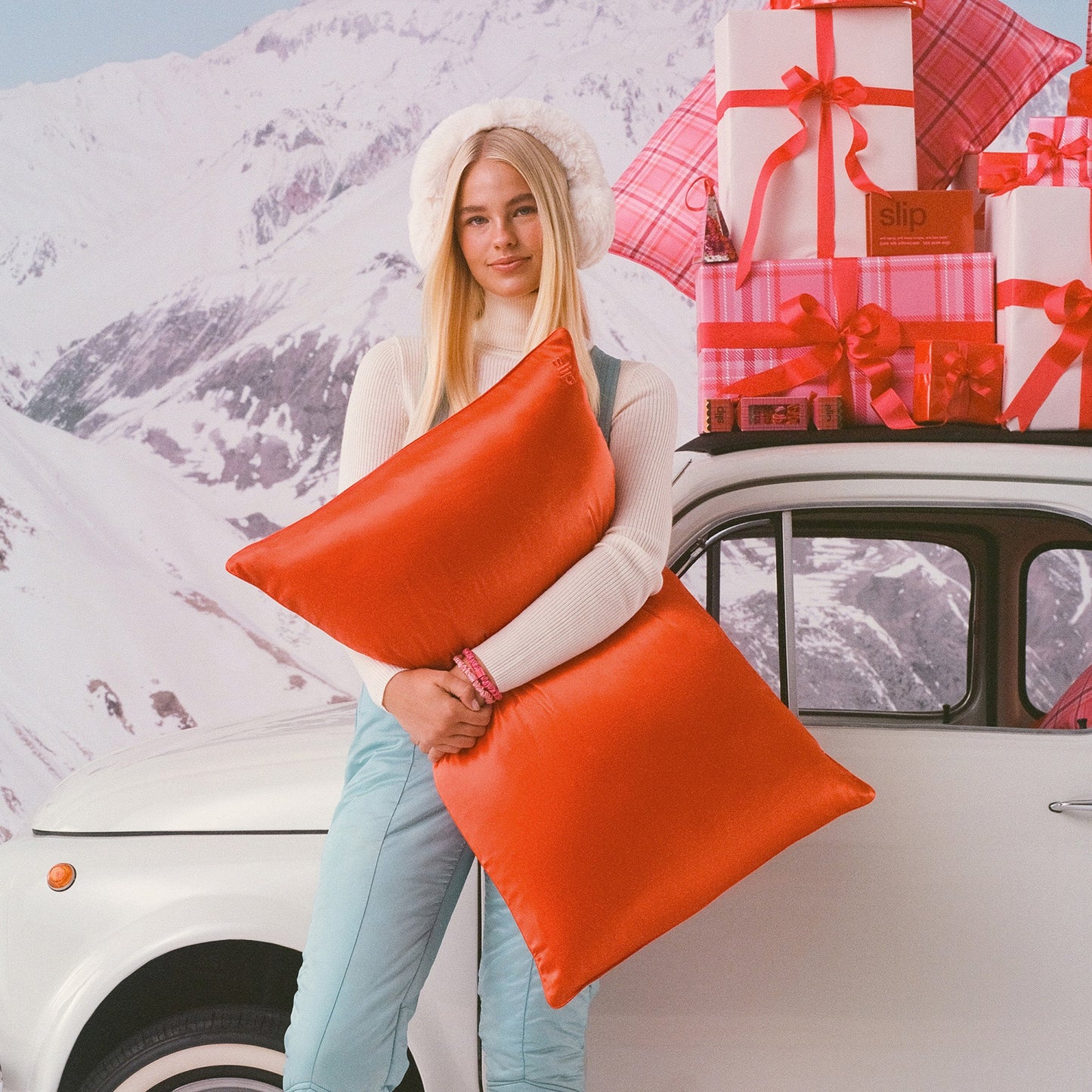 QUEEN PILLOWCASE - POPPY