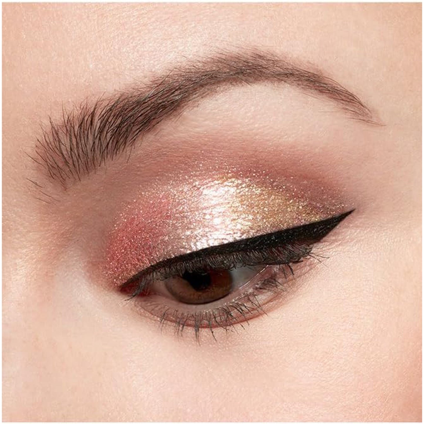 Glitter & Glow Liquid Eye Shadow