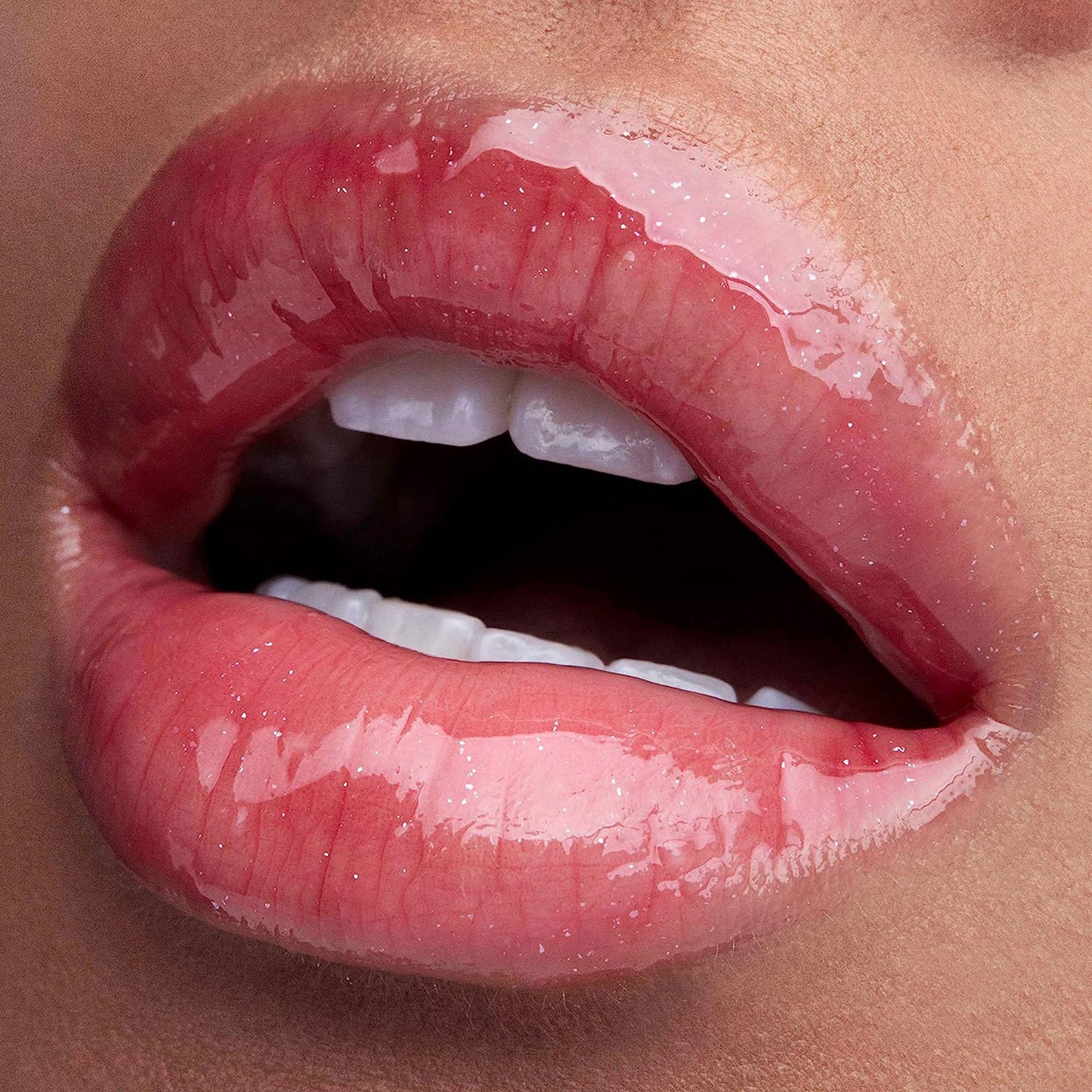 Plumping Lip Glaze
