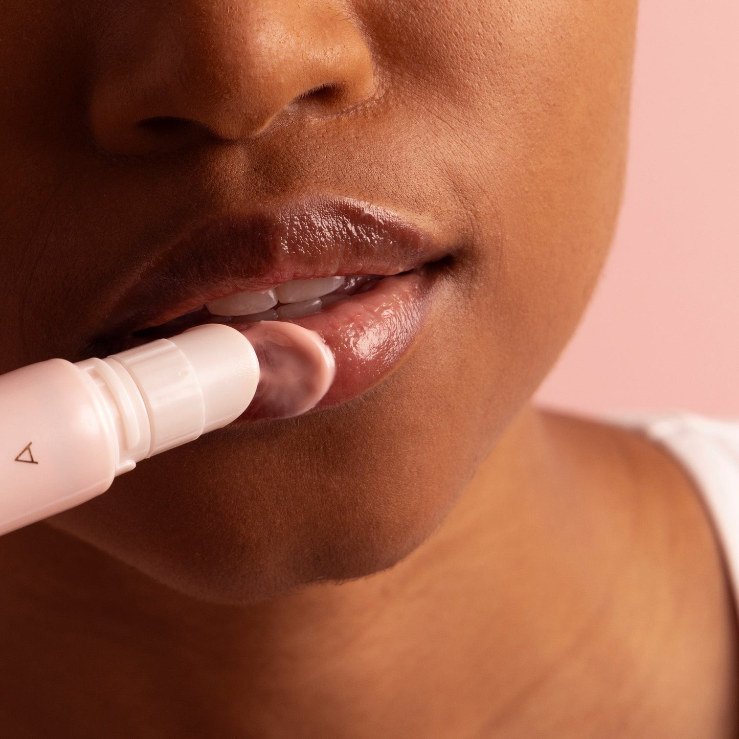 THE KISSU LIP TREATMENT