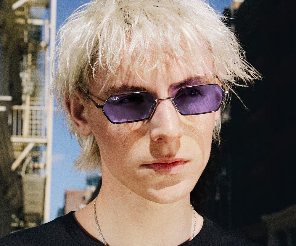 RAY-BAN YEVI BIO-BASED Gunmetal & Violet Irregular Sunglasses For Unisex L