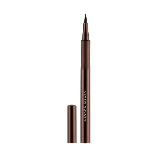 THE PRECISION LIQUID LINER