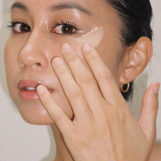 LIGHT AURA VITAMIN C + PEPTIDE EYE CREAM