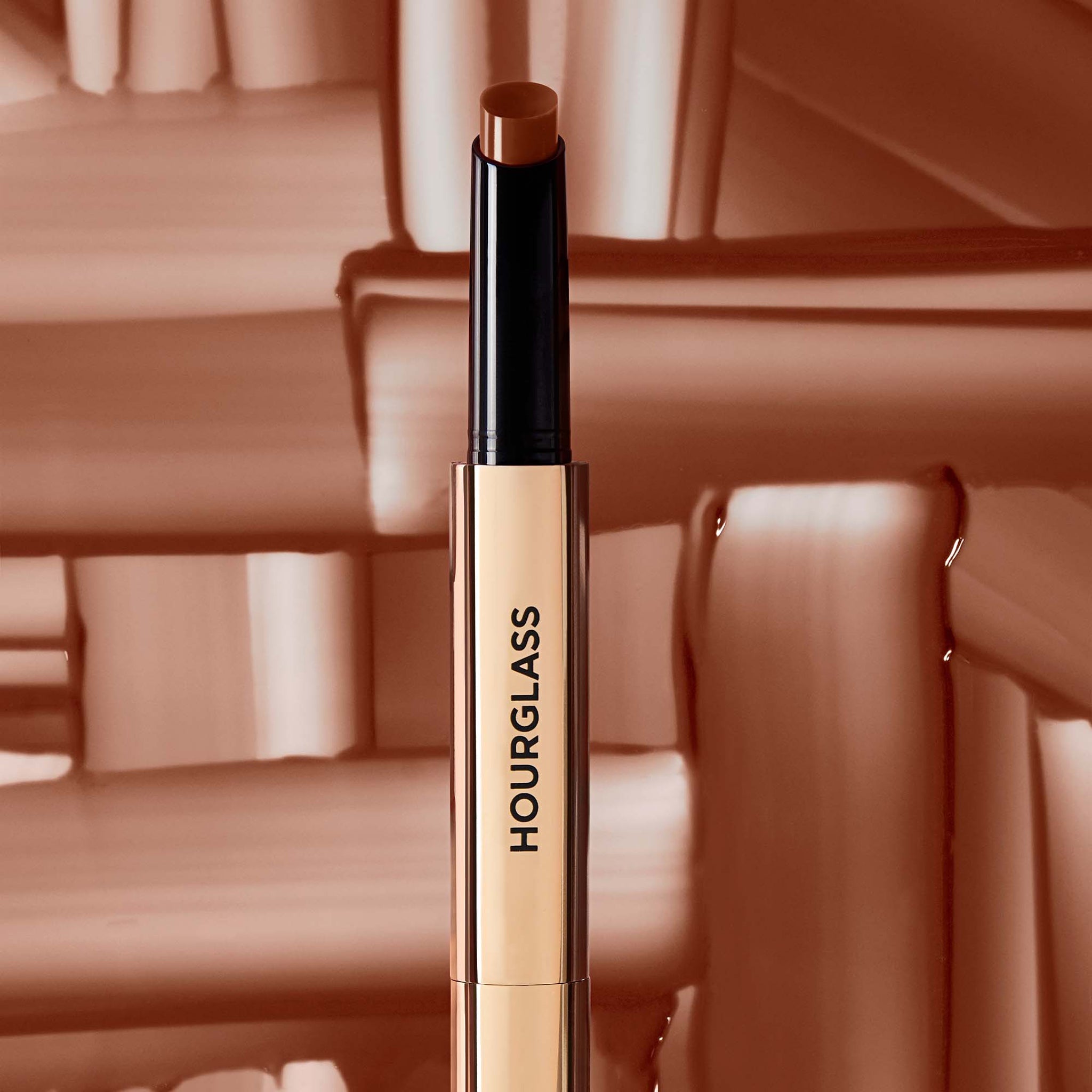 PHANTOM VOLUMIZING GLOSSY BALM