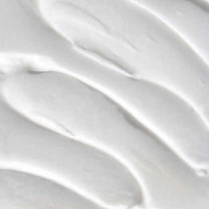 WEIGHTLESS VOLUMIZING HAIR MASQUE