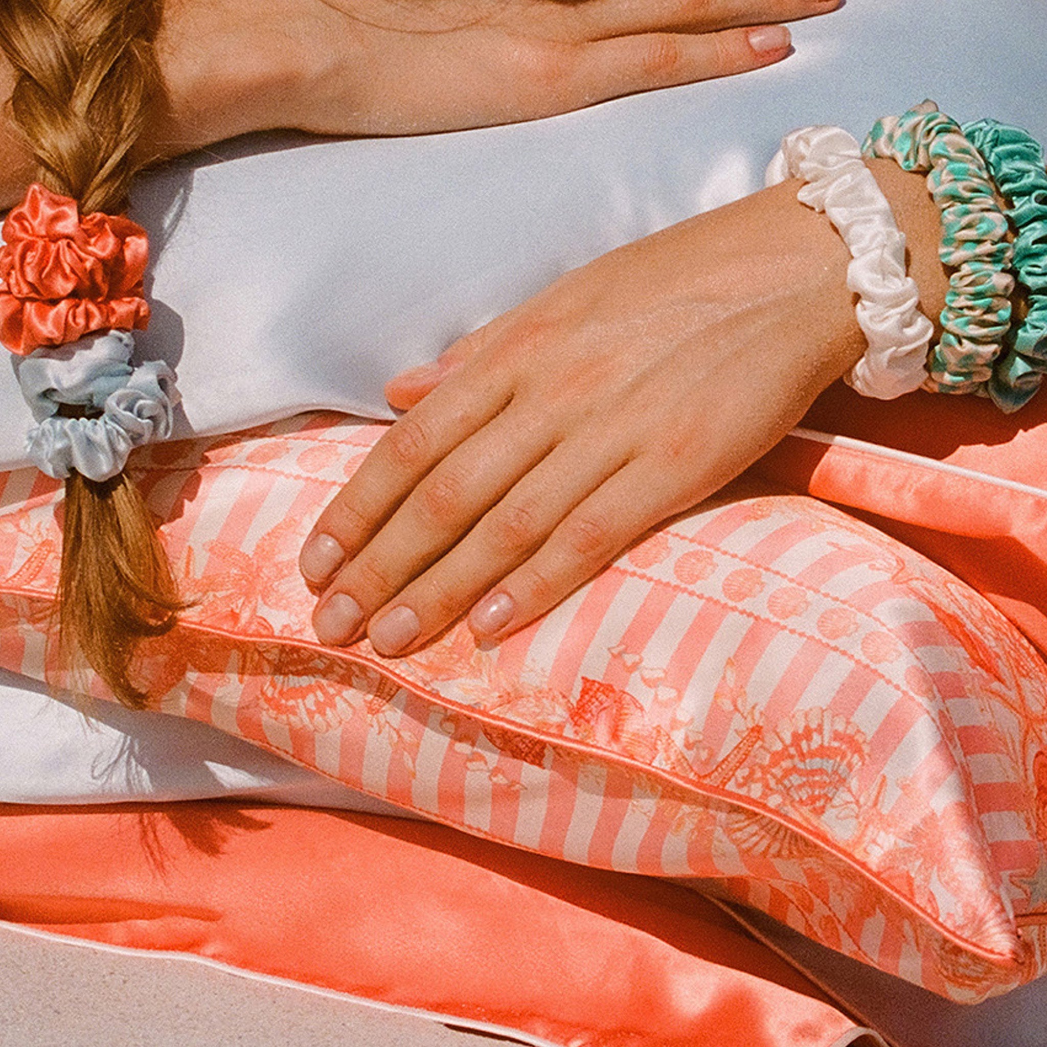 MIDI SCRUNCHIES - SET OF 5 - SEASHELL
