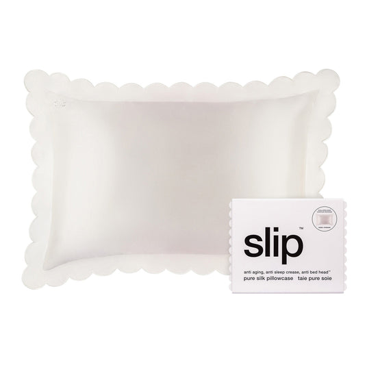 QUEEN PILLOWCASE SCALLOPED EDGED - WHITE