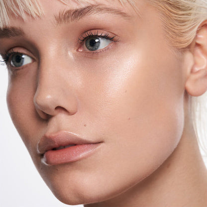 Complete Harmony Lip & Cheek Stick