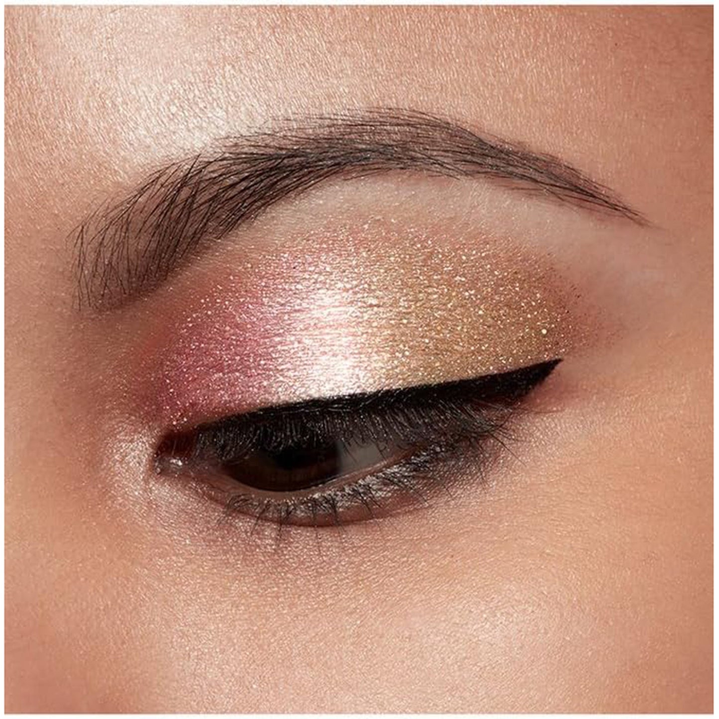 Glitter & Glow Liquid Eye Shadow