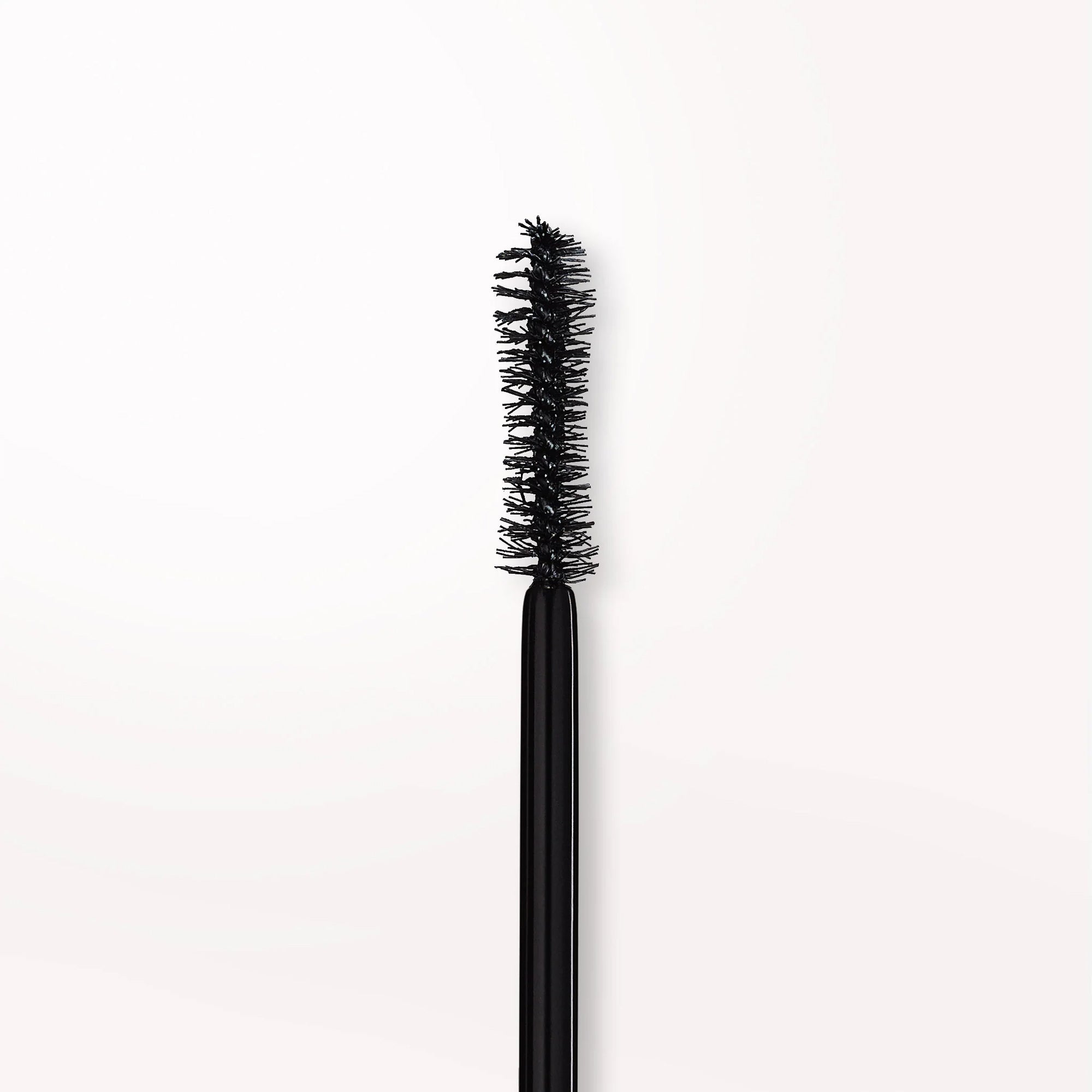 HUGE™ Extreme Lash Mascara