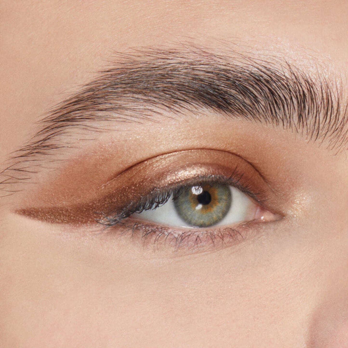 Stay All Day® ArtiStix Graphic Liner