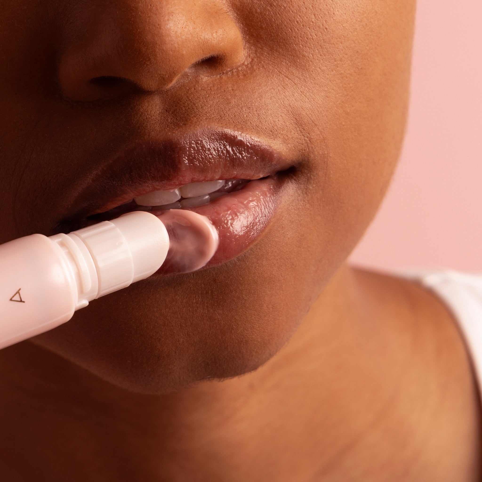 THE KISSU LIP TREATMENT