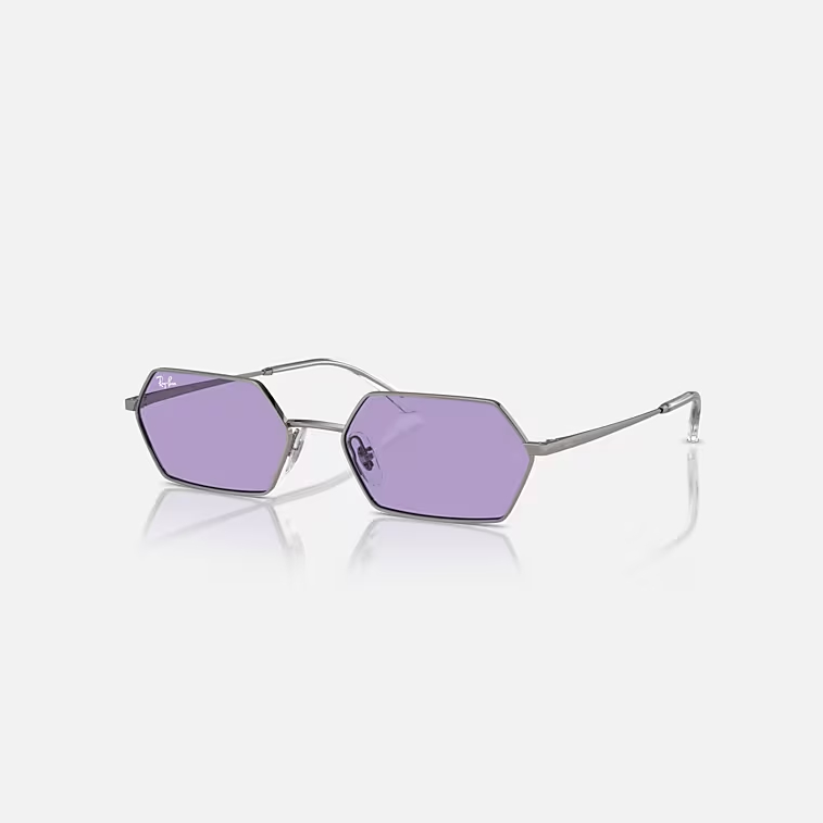 RAY-BAN YEVI BIO-BASED Gunmetal & Violet Irregular Sunglasses For Unisex L