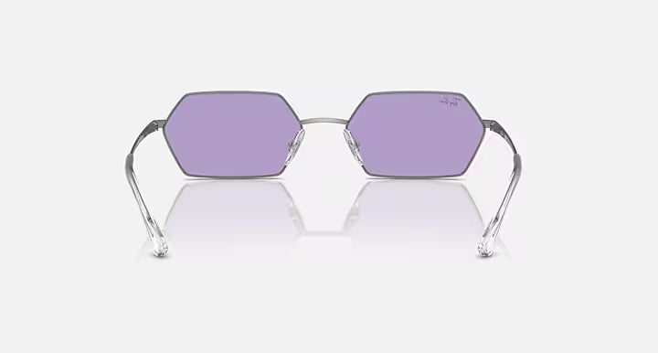 RAY-BAN YEVI BIO-BASED Gunmetal & Violet Irregular Sunglasses For Unisex L