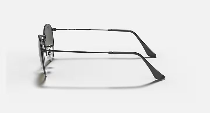 RAY-BAN ROUND FLAT LENSES Black & Grey Gradient Round Sunglasses For Men L
