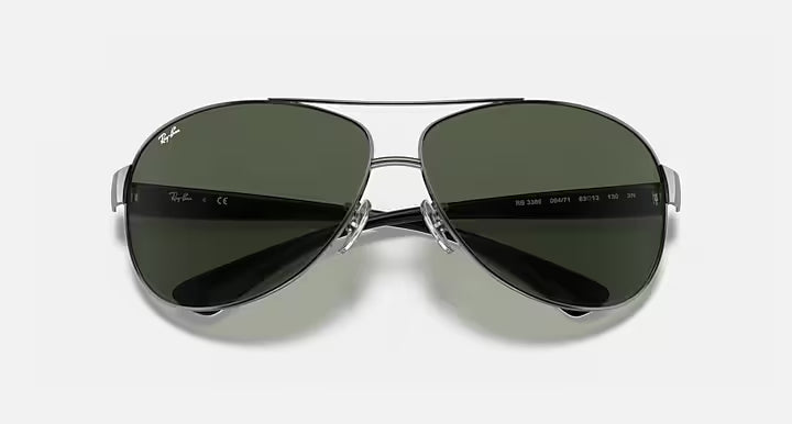 نظارات شمسية للرجال RAY-BAN RB3386 بلون Gunmetal وأخضر داكن بتصميم Pilot L