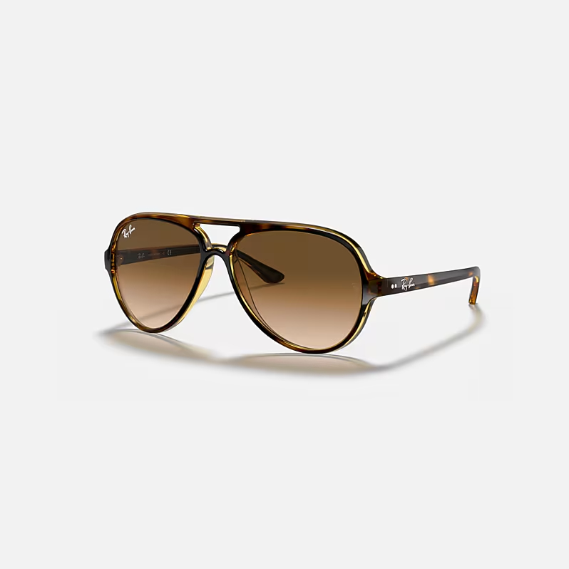 نظارة شمسية للرجال RAY-BAN CATS 5000 CLASSIC بتصميم الطيار، بلون هافانا الفاتح مع عدسات متدرجة باللون البني الفاتح M