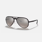 نظارة شمسية RAY-BAN RB4320CH CHROMANCE للرجال والنساء بتصميم طيار باللونين الأسود والفضي L