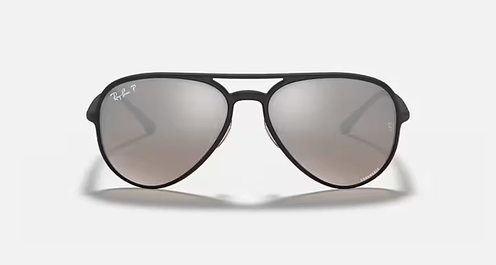 نظارة شمسية RAY-BAN RB4320CH CHROMANCE للرجال والنساء بتصميم طيار باللونين الأسود والفضي L